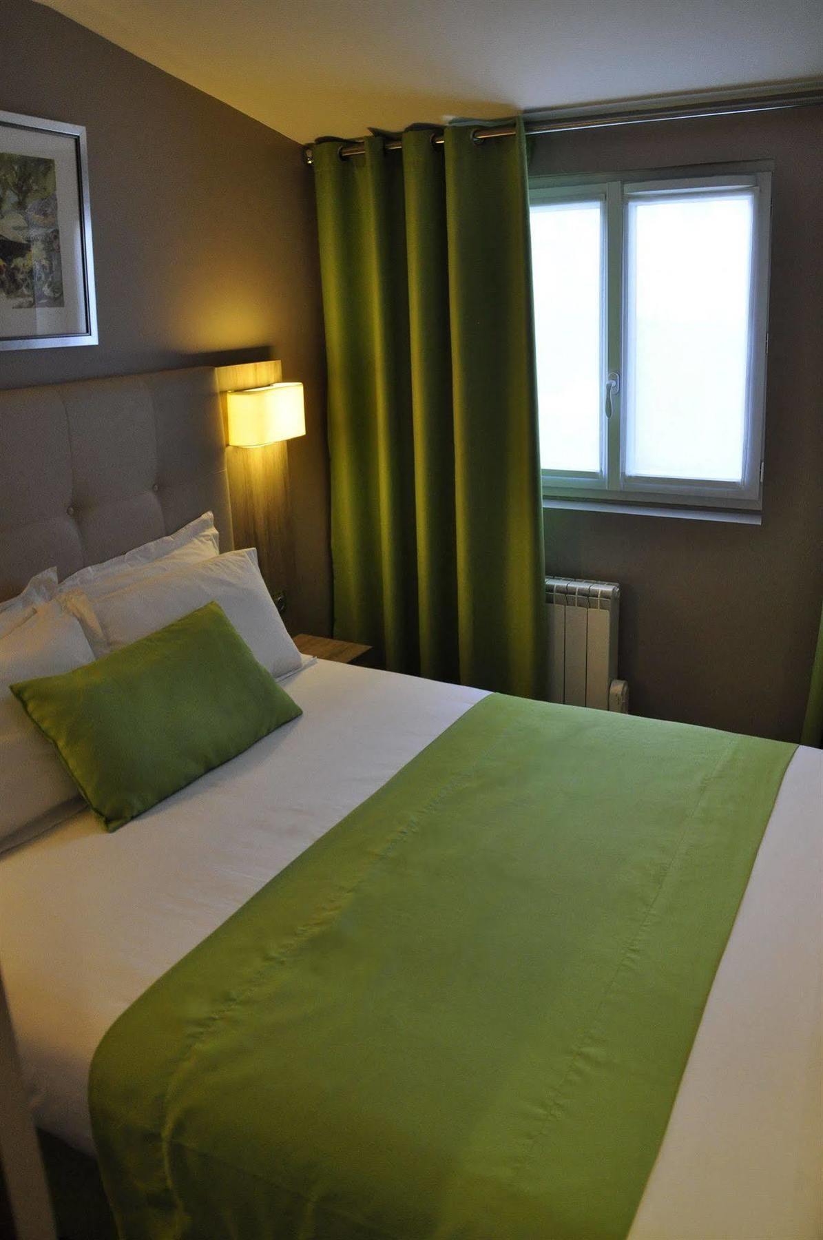 Hotel Floridor Etoile Aulnay-sous-Bois Eksteriør billede