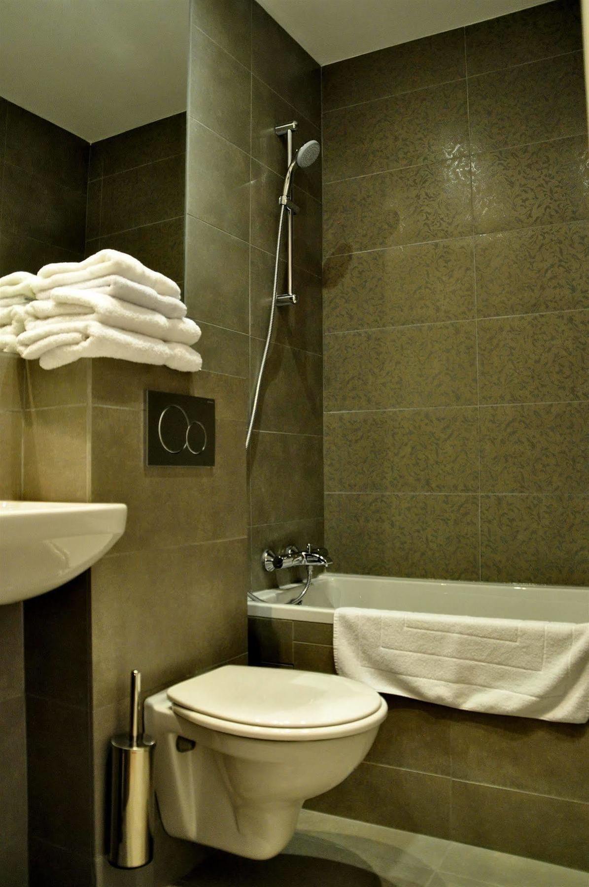 Hotel Floridor Etoile Aulnay-sous-Bois Eksteriør billede